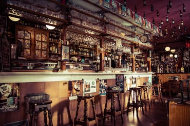 Irish Pub